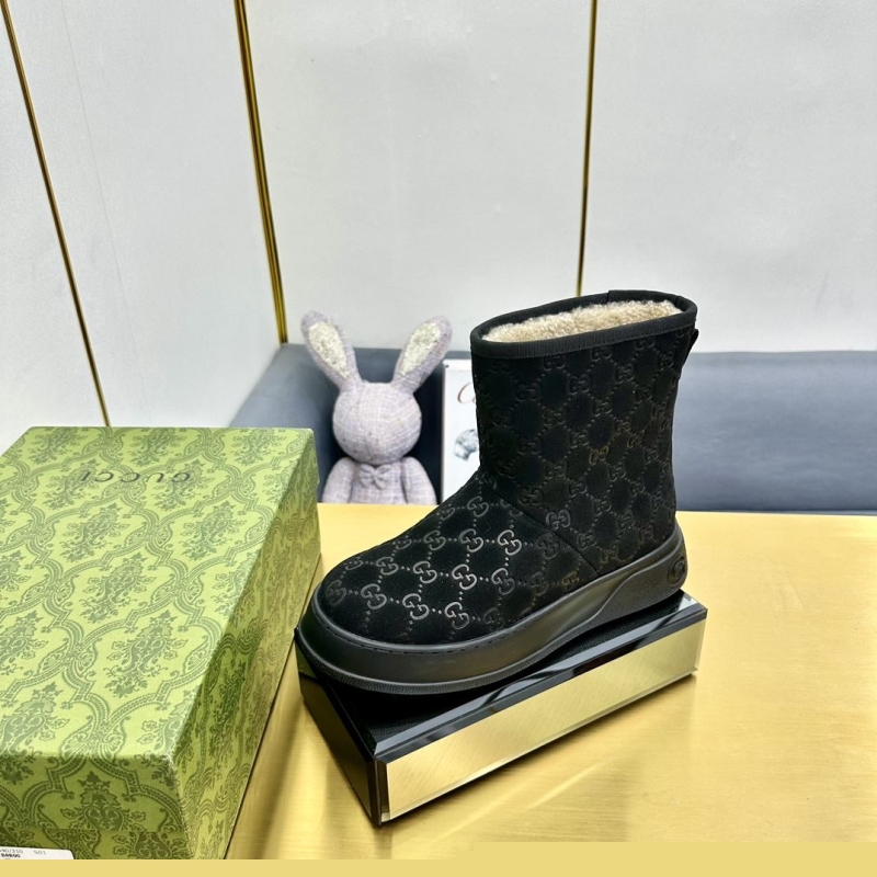 G*u*i boots